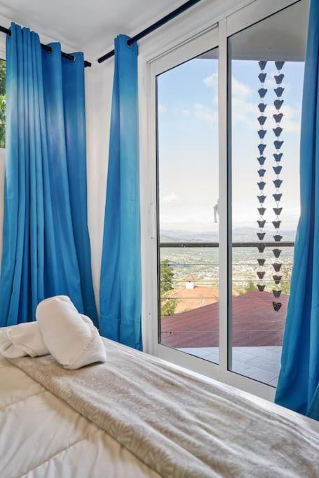 Mansion Dubai-Mountain-Jacuzzi-4Br-Jamaca De Dios Villa Jarabacoa Ngoại thất bức ảnh